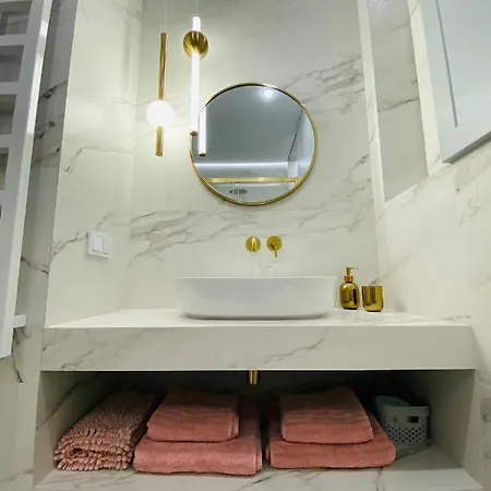 Apartment Dream Place. Mayak Minska. *